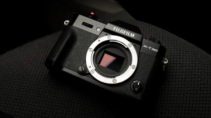 Cara Merawat Kamera Mirrorless