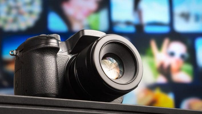 Kamera Mainstream atau Anti Mainstream