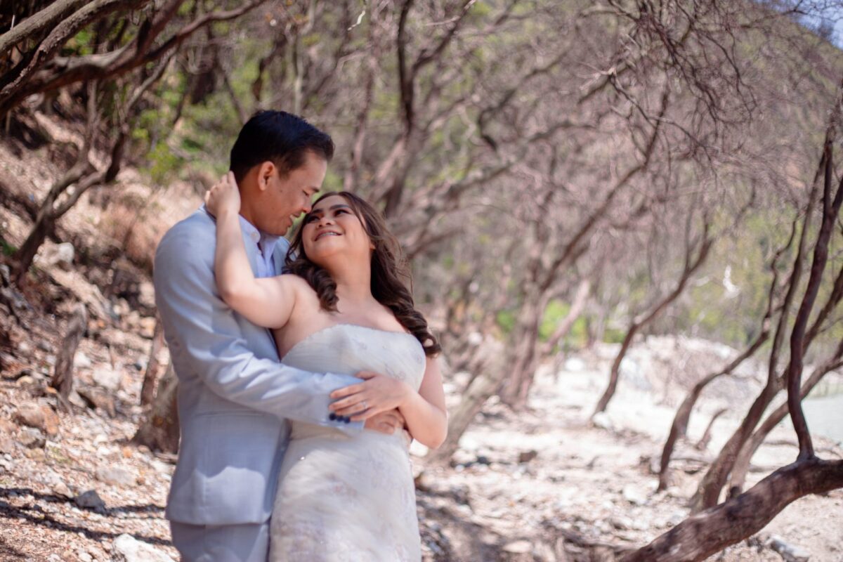 Jasa Foto Prewedding di Kawah Putih