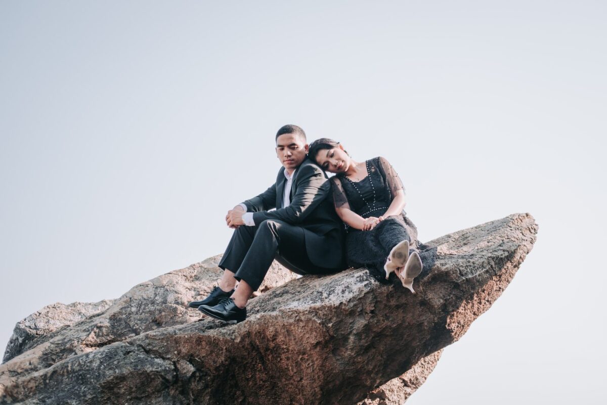 Jasa Foto Prewedding di Stone Garden